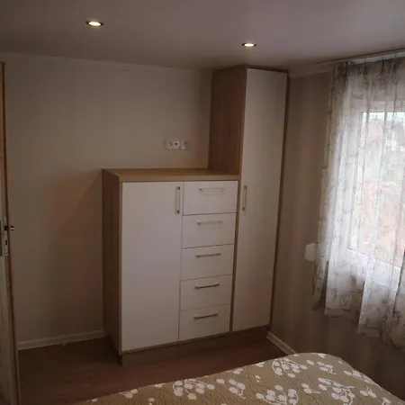 Apartment Amis 1 *